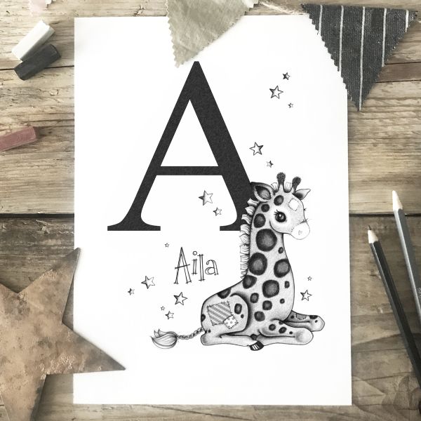 Giraffe Sleepy Initial Mono